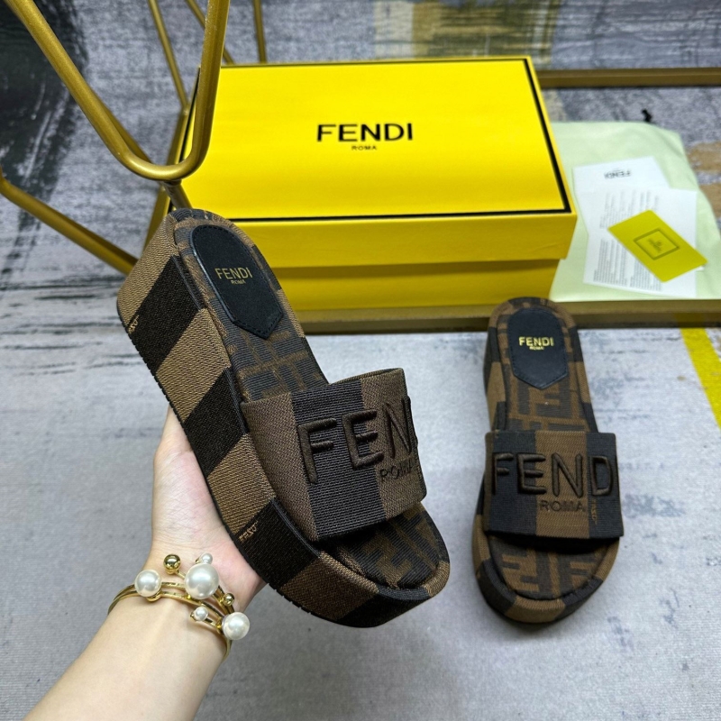 F**di slippers